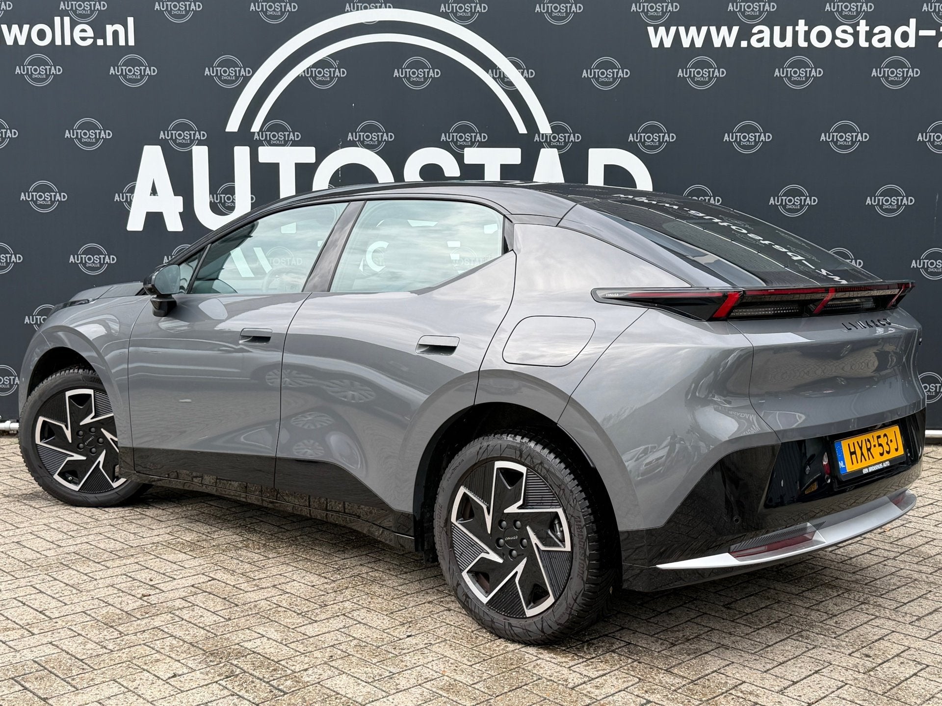Lynk & Co 02 Core 66 kWh NL-Auto / Pano / Apple Carplay / Na, Auto's, Automaat, Adaptive Cruise Control, 1795 kg, Origineel Nederlands