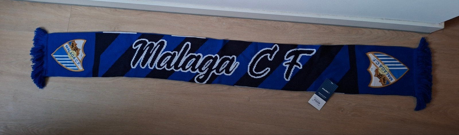 Malaga sjaal, Ophalen of Verzenden, Buitenlandse clubs, Vaantje of Sjaal