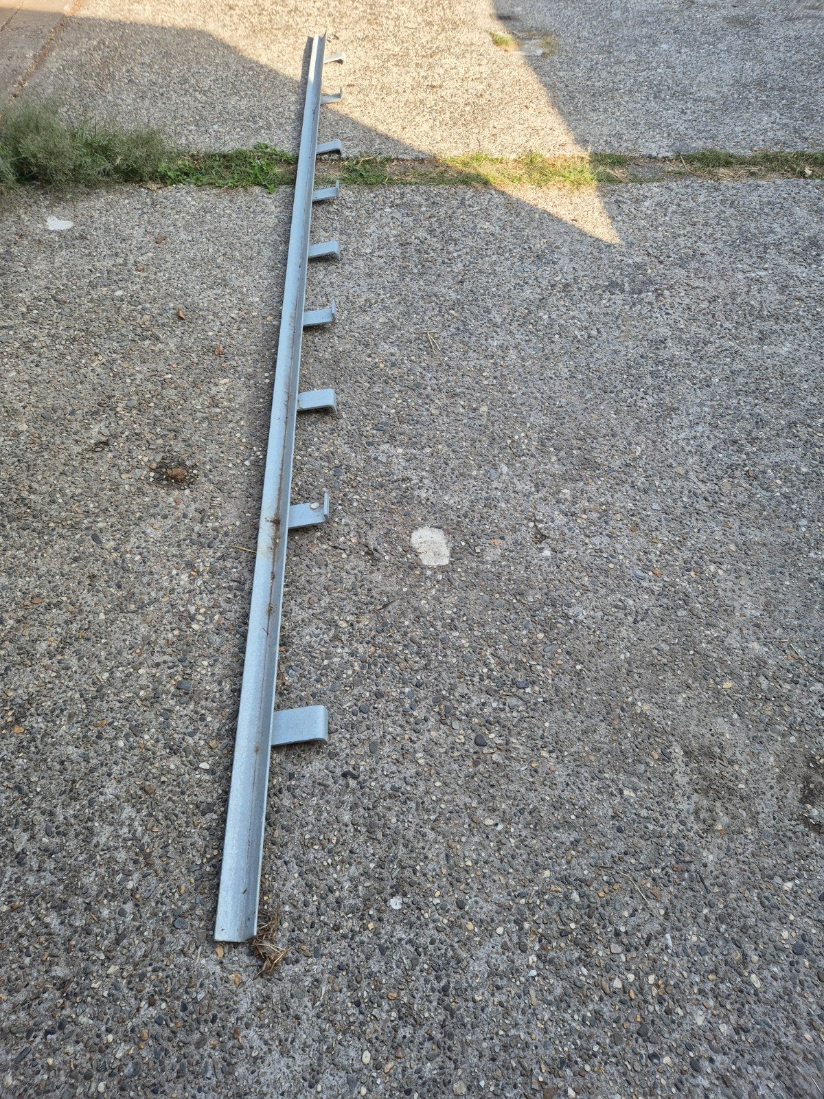 Hoekstaal/hoeklijn met aangelaste ankers nieuw, Ophalen of Verzenden, Nieuw, 250 mm of meer, Rvs