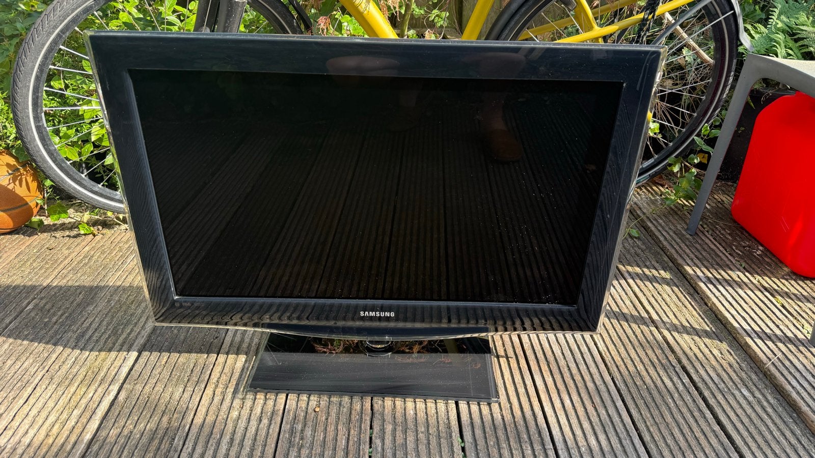 Samsung TV - Gratis af te halen 32 inch