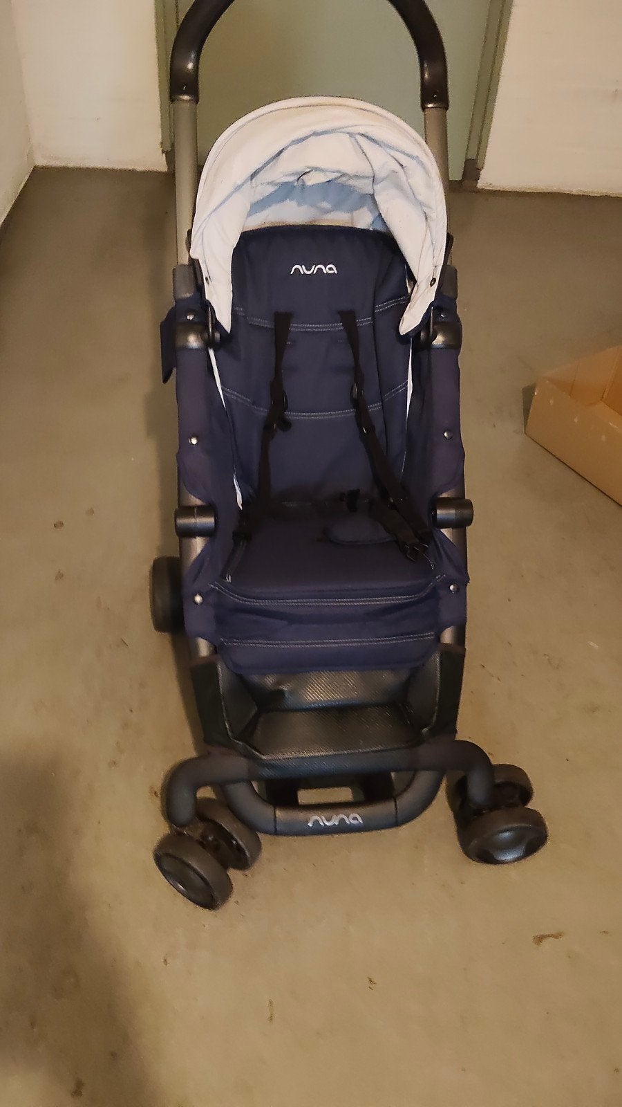 Nuna Pepp Lux Buggy met fietsdrager en Maxi-Cosi adapters, Ophalen, Gebruikt, Overige merken, Verstelbare rugleuning