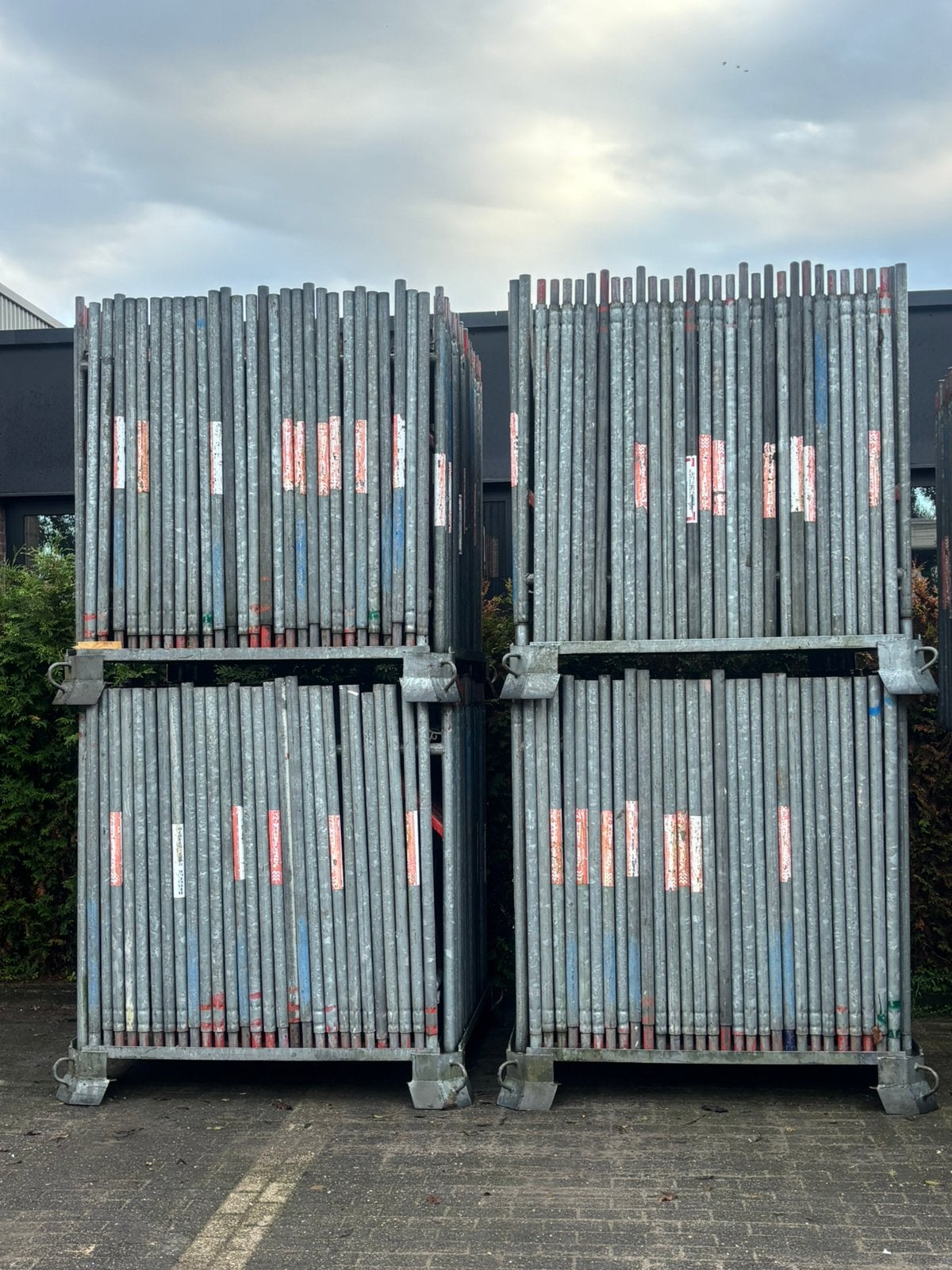 H-Jukken voor Stalen Steiger met klemmen - 225 stuks! In bok, Doe-het-zelf en Verbouw, Ophalen, Gebruikt, Gevelsteiger, Minder dan 2 meter