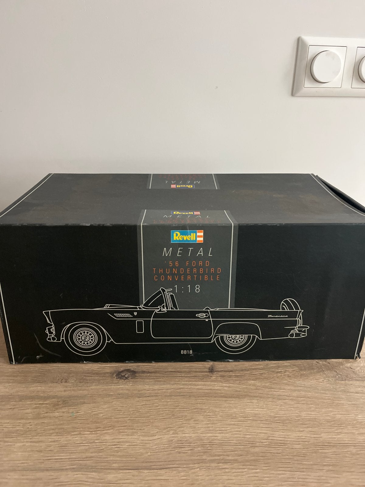 Revell '56 Ford Thunderbird Convertible 1:18, Hobby en Vrije tijd, Ophalen of Verzenden, Nieuw, Auto, Revell