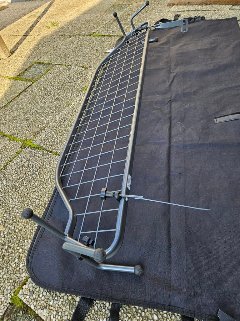 Travall hondenrek VW Passat B8 Variant - Goede staat, Ophalen