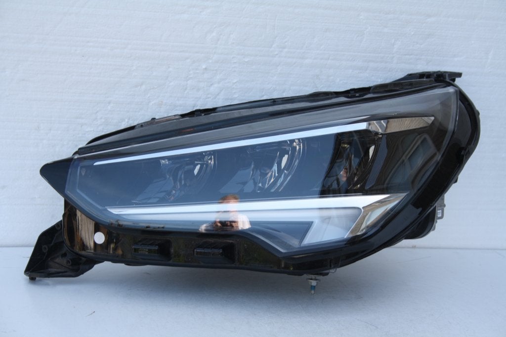 Koplamp Opel Corsa LED links 9829522780 minimaal krasje Mooi, Ophalen of Verzenden
