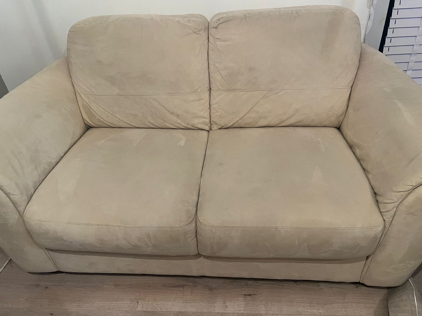 Comfortabele 2-zitsbank van stof, beige, Ophalen, Gebruikt, 150 tot 200 cm, Tweepersoons
