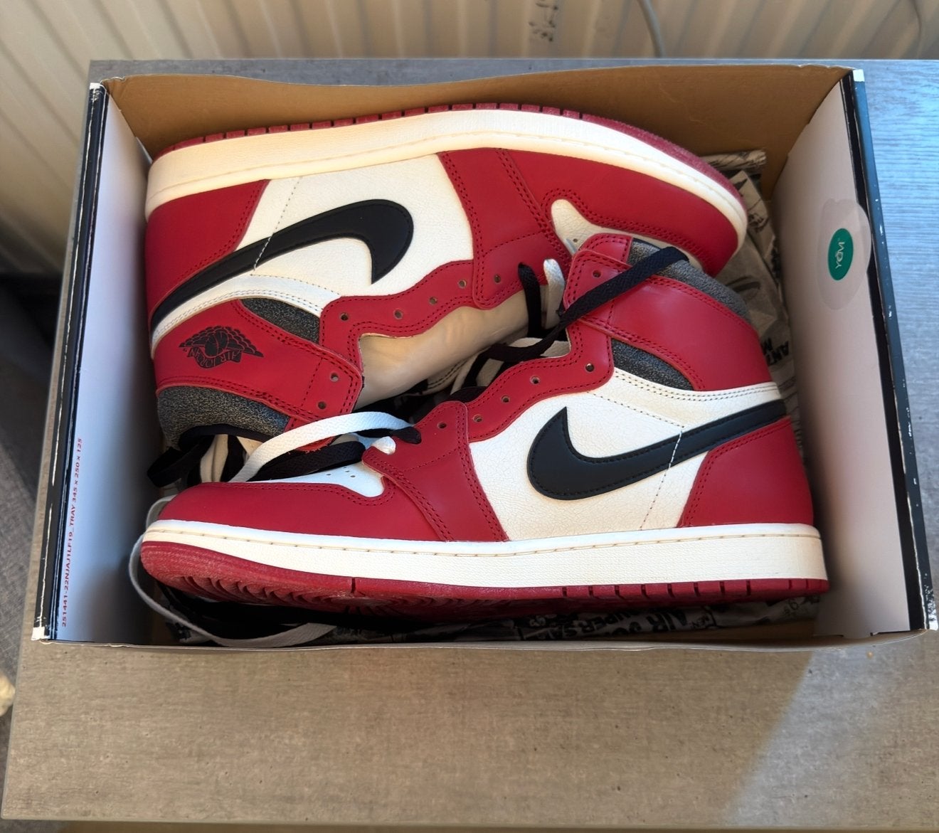 Gloednieuwe Air Jordan 1 High OG Lost And Found Maat 46, Ophalen of Verzenden, Nieuw, Sneakers of Gympen