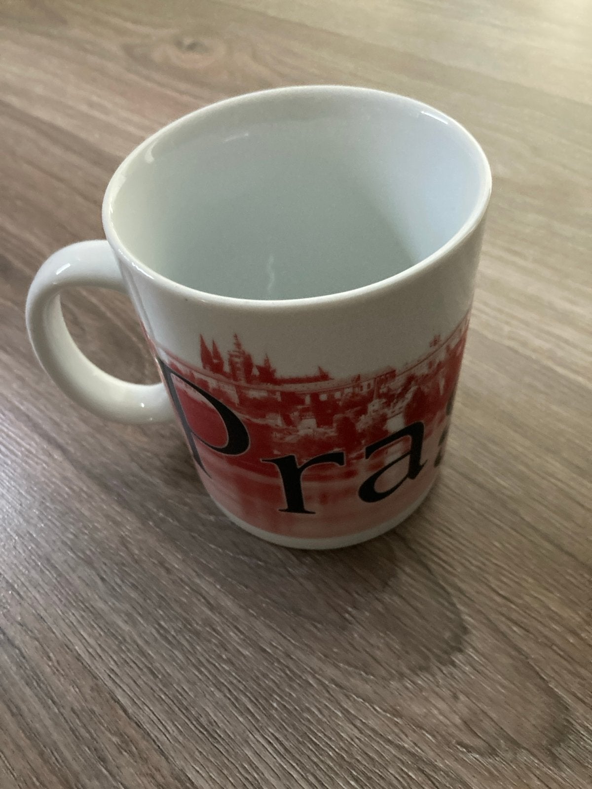 Starbucks City Mug Praag - Collector Series, Huis en Inrichting, Keuken | Servies, Keramiek, Zo goed als nieuw, Starbucks, Modern