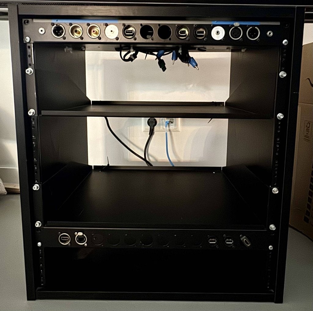 19 inch meubel / frame 12 HE - Hout kleur zwart, Ophalen of Verzenden, Zo goed als nieuw, Overige instrumenten, Flightcase