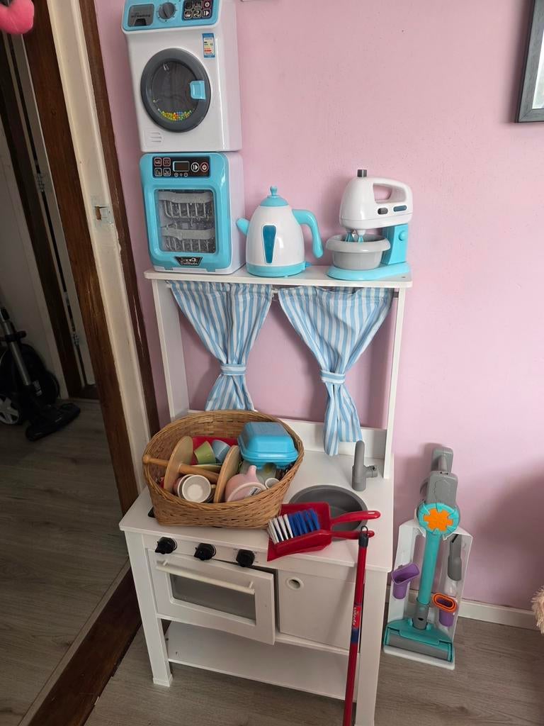 Ikea Speelkeuken met accessoires en speelgoed, Ophalen, Gebruikt, Hout, Speelkeuken