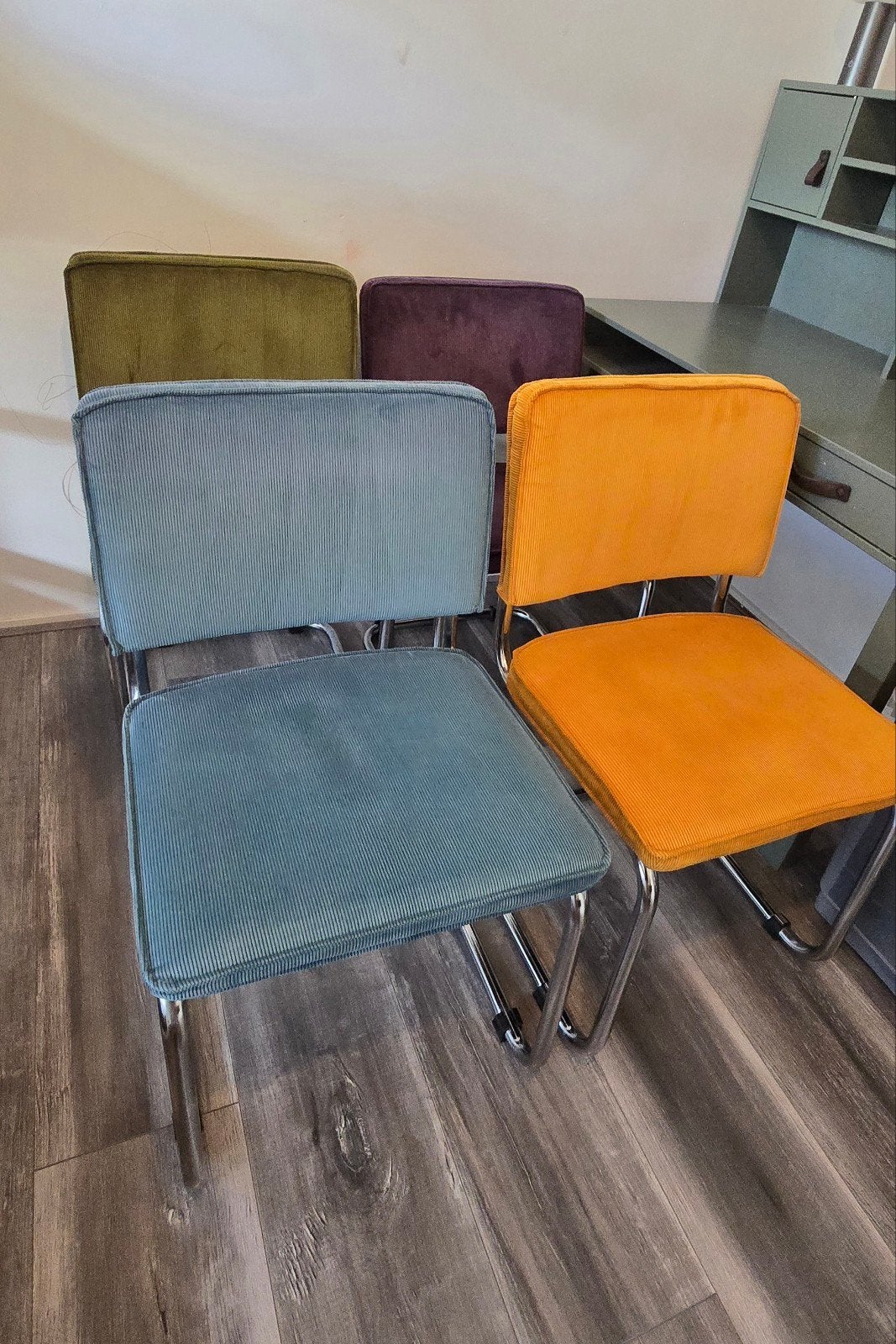 Mooie set buisframe eetkamerstoelen ridge rib ribstof 4stuks, Huis en Inrichting, Stoelen, Ophalen, Zo goed als nieuw, Overige kleuren