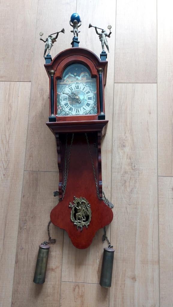 Zaanse klok met gekleurd uurwerk in goede conditie, Antiek en Kunst, Ophalen