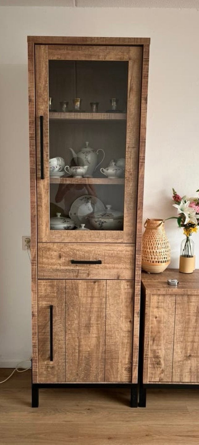 Mamgohouten kast, Huis en Inrichting, Kasten | Vitrinekasten, 200 cm of meer, 50 tot 100 cm, Zo goed als nieuw, 25 tot 50 cm