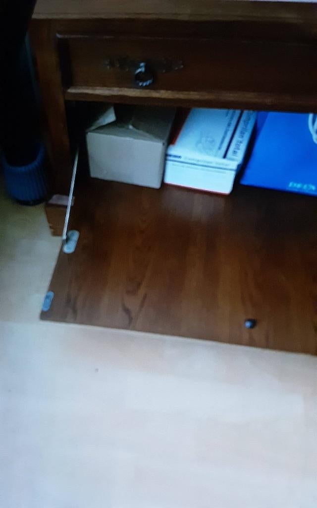Eiken kast, Ophalen