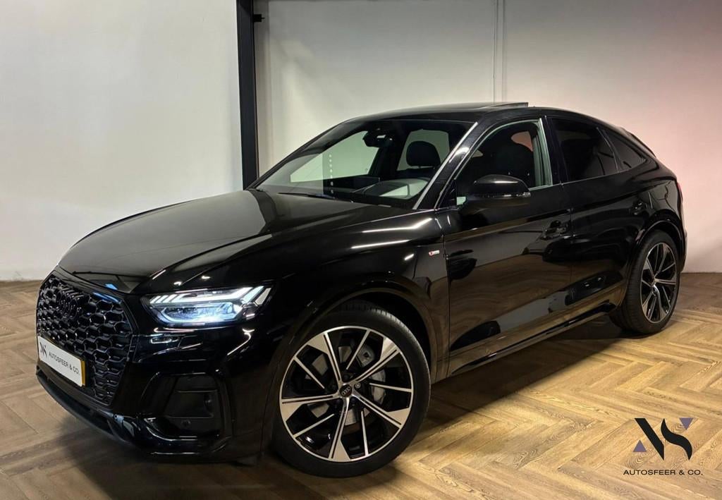 Audi Q5 Sportback 55 TFSI e S edition Competition PANO KEYLE, Auto's, Audi, Automaat, Zwart, 4 cilinders, Zwart