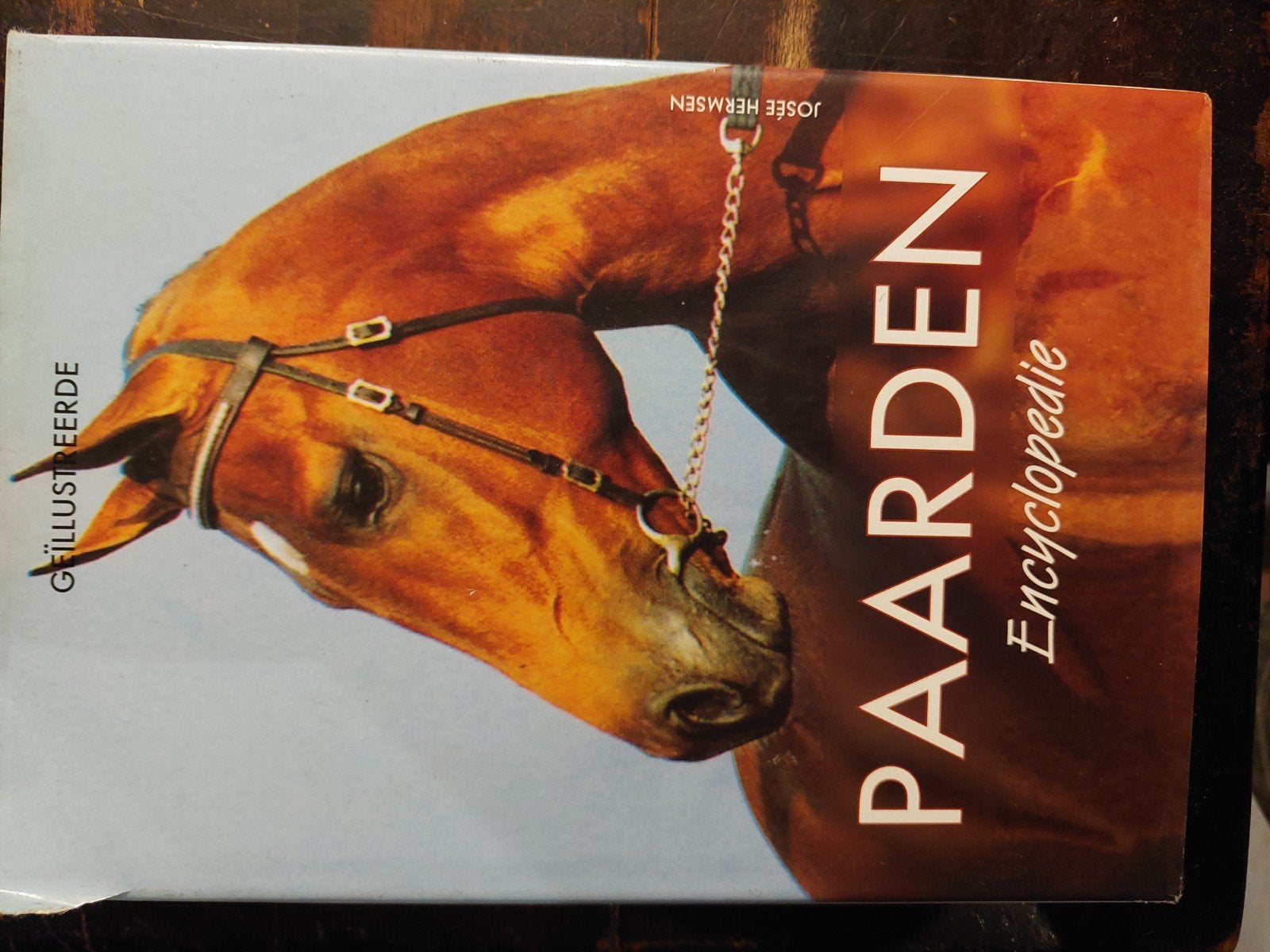 Geïllustreerde Paarden Encyclopedie - Josee Hermsen, Boeken, Ophalen of Verzenden, Zo goed als nieuw, Los deel, Josee Hermsen