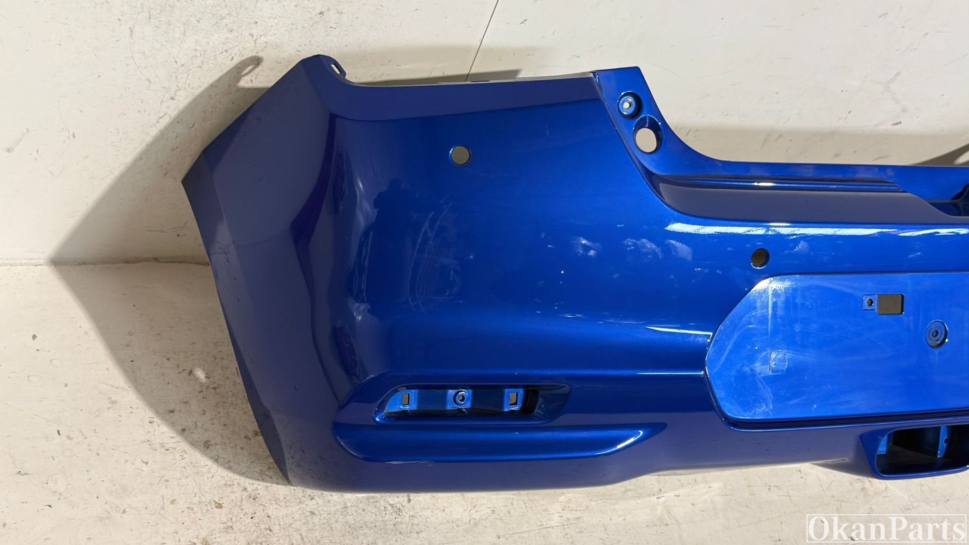 Suzuki Swift achterbumper 71811-70T, Auto-onderdelen, Carrosserie en Plaatwerk, Info@fabrikant.eu, Fabrikantstraat 1
1000 AA  Amsterdam, NL