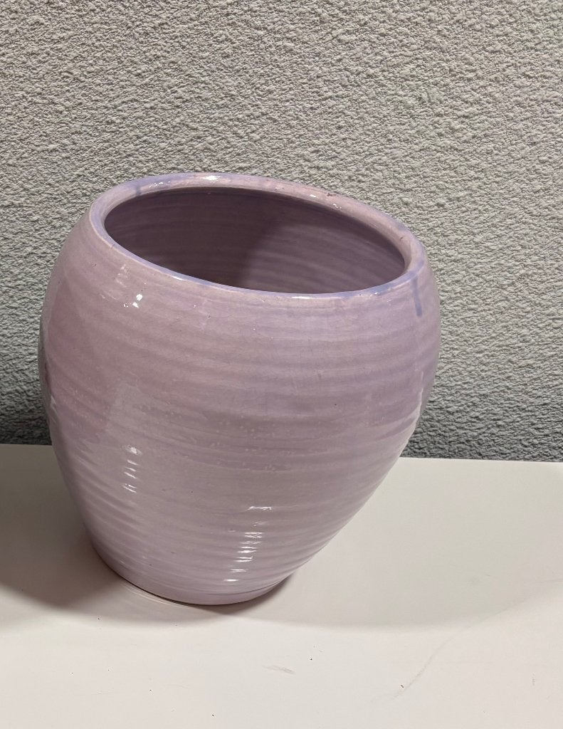 Lila paarse bloempot - stijlvol en modern, Ophalen, Overige materialen, Gebruikt, Minder dan 30 cm