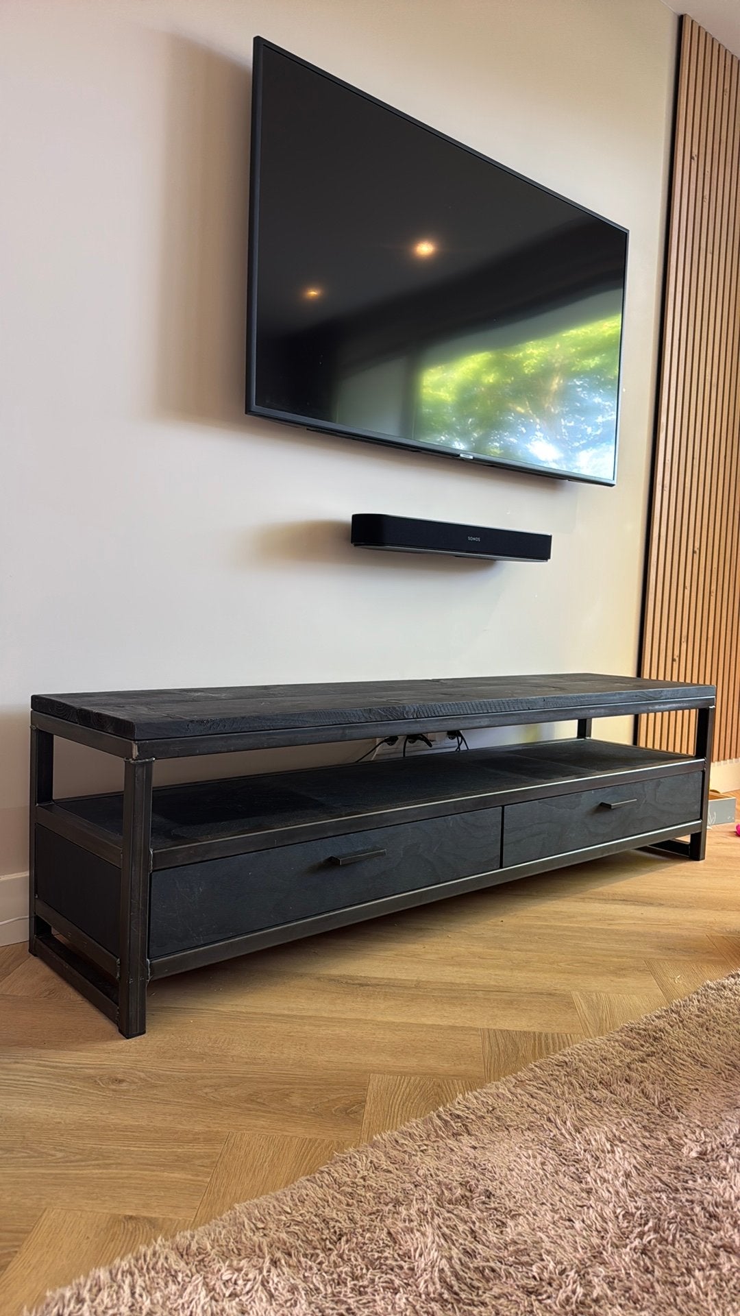 Tv meubel zwart hout, Huis en Inrichting, Kasten | Televisiemeubels, Ophalen, Gebruikt, 25 tot 50 cm, Minder dan 100 cm