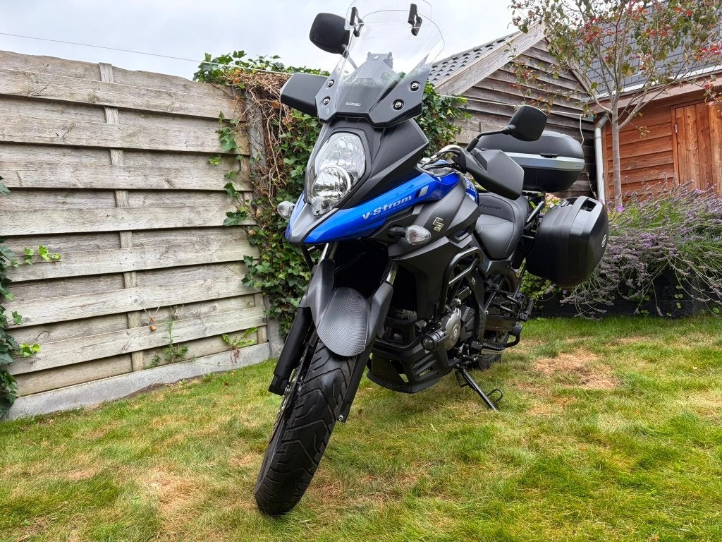 Suzuki V-Strom 650 XT ABS 2020 | Dealer OH | Givi kofferset, 2 cilinders, Occasion, Motorrijbewijs A, Particulier