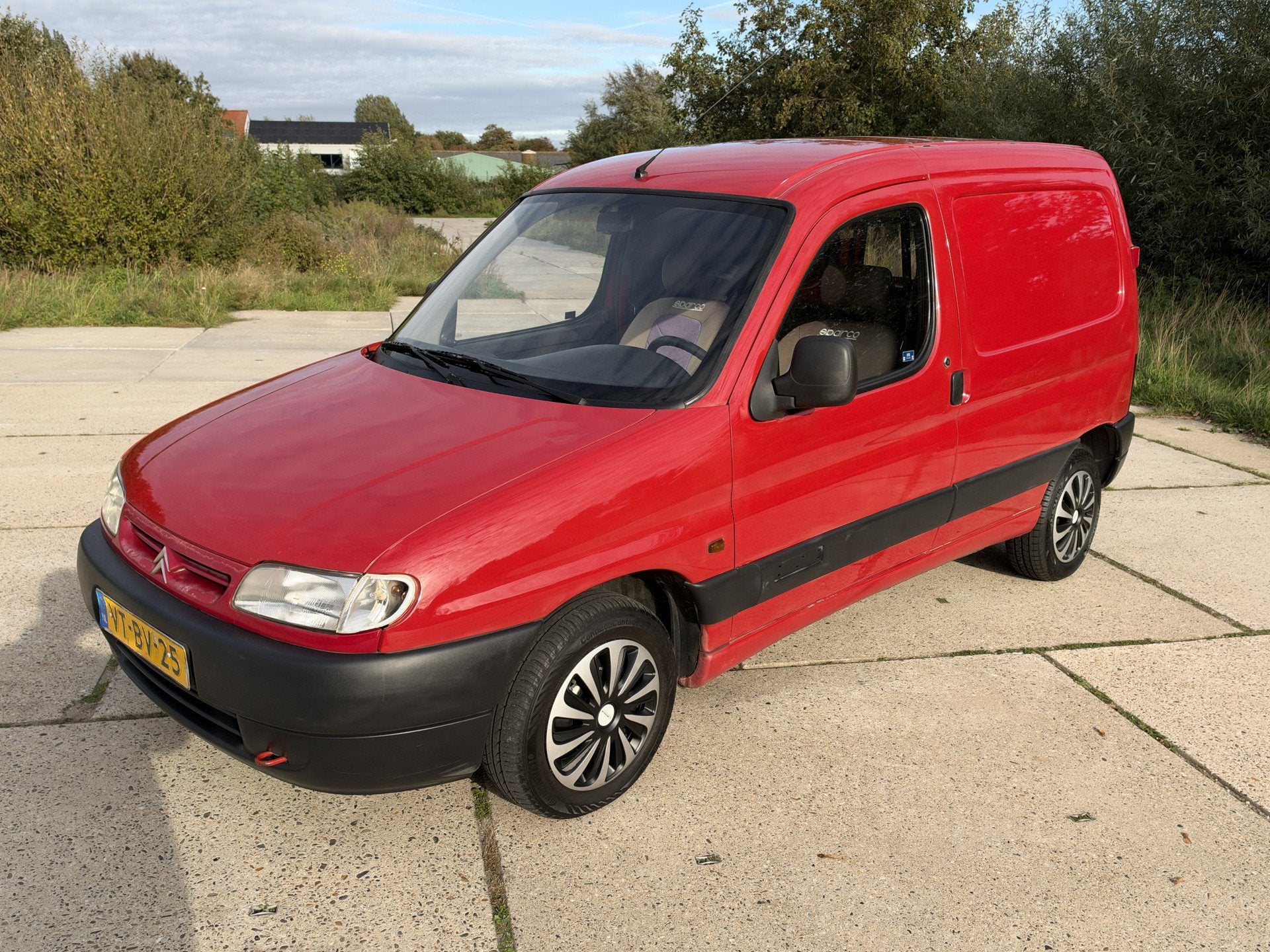 Citroën Berlingo 1.4i 193.941km NAP benzine 2 achterdeuren, Stof, Gebruikt, 4 cilinders, Citroën