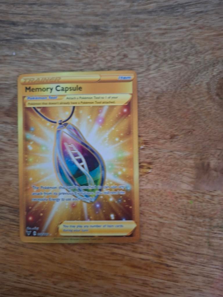 Pokémon TCG Memory Capsule Gold Secret Rare Trainer Kaart, Ophalen of Verzenden, Zo goed als nieuw, Losse kaart, Foil