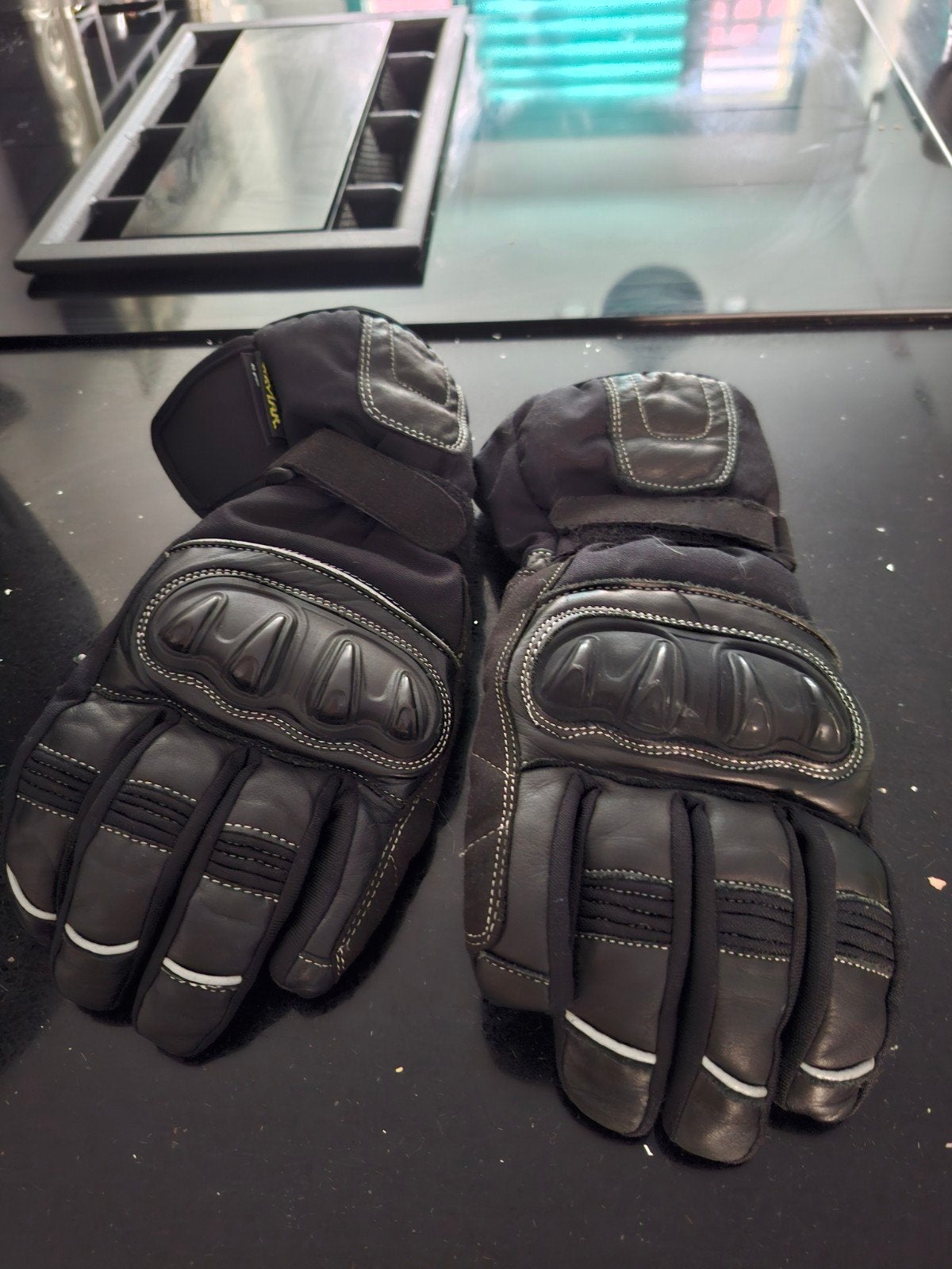 Crivit motor handschoenen M, Ophalen of Verzenden, Tweedehands, Handschoenen