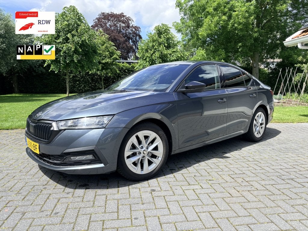 Skoda Octavia 1.0 e-TSI 110 pk Sport Business Automaat 5drs, Auto's, Skoda, Bedrijf, Octavia, ABS, Adaptive Cruise Control, Airbags
