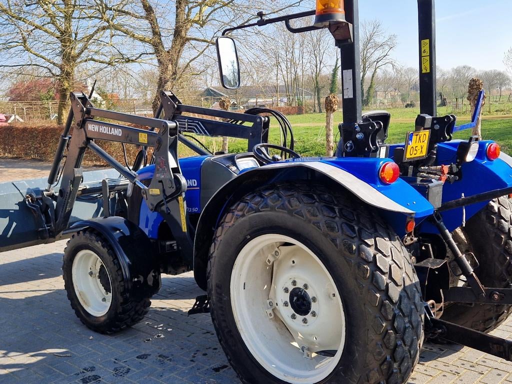New Holland tractor met voorlader td 3.50, Zakelijke goederen, Ophalen, Gebruikt, 2500 tot 5000, Tot 80 Pk
