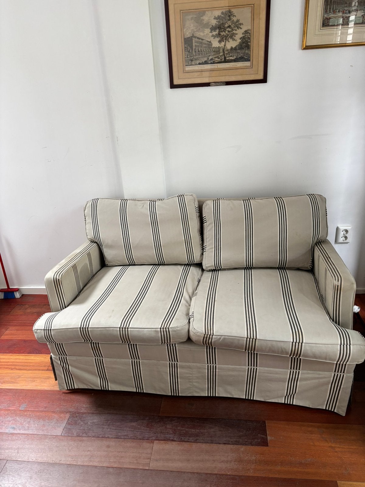 2 zits slaapbankje beige met zwarte streep, Ophalen, Gebruikt, Klassiek, 150 tot 200 cm