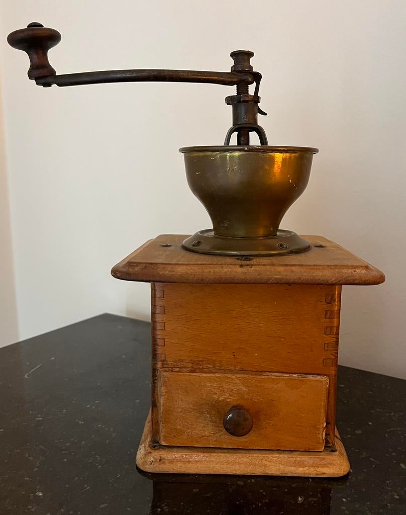 Antieke koffiemolen, Antiek en Kunst, Antiek | Keukenbenodigdheden, Ophalen