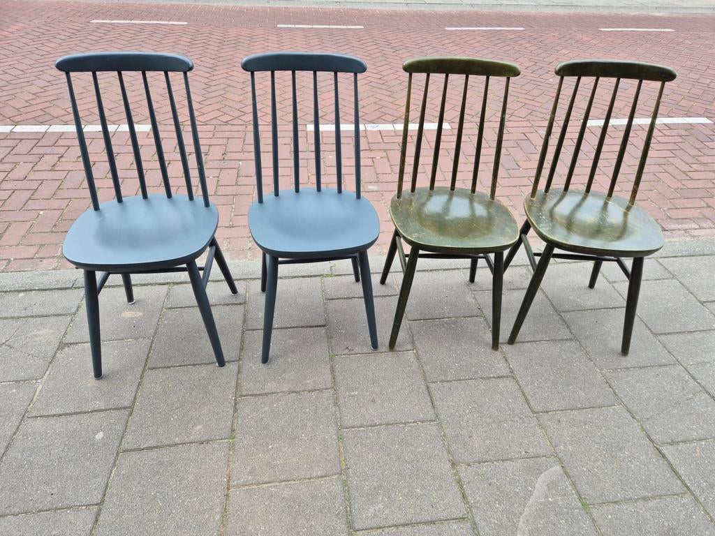 4 vintage spijlenstoelen, Huis en Inrichting, Stoelen, Ophalen, Onbekend, Onbekend, Onbekend