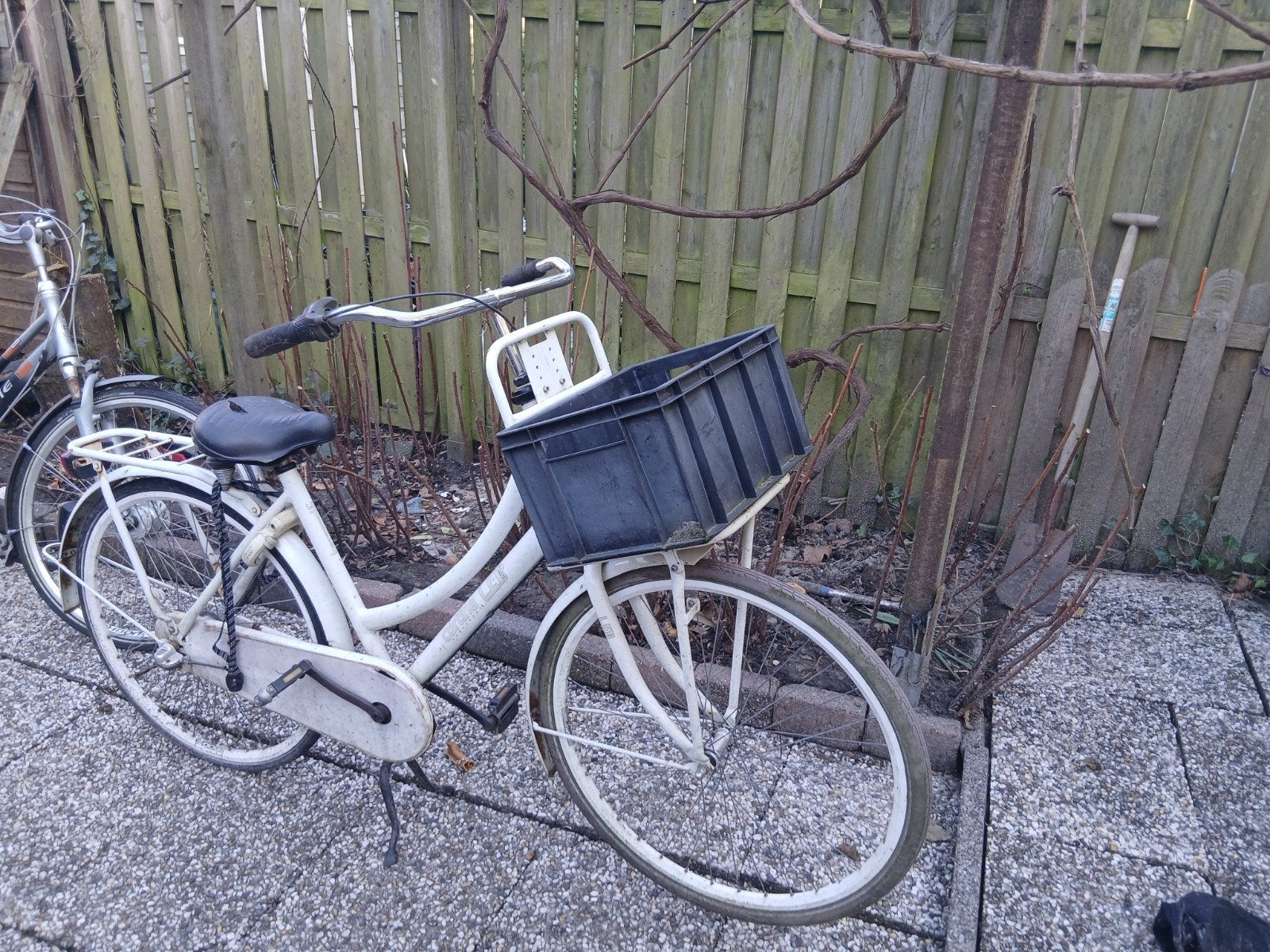 Witte cortina u4 met voordrager en krat, Fietsen en Brommers, Fietsen | Dames | Damesfietsen, Terugtraprem, Ophalen, Overige merken