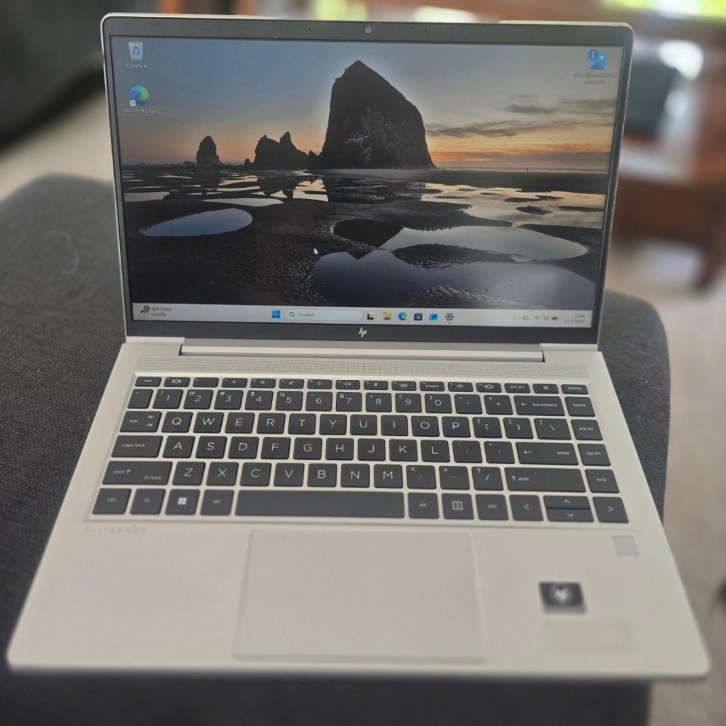 Snelle HP Elitebook 645 G9, ideaal voor school of werk, Ophalen, Met videokaart, 2 tot 3 Ghz, Qwerty