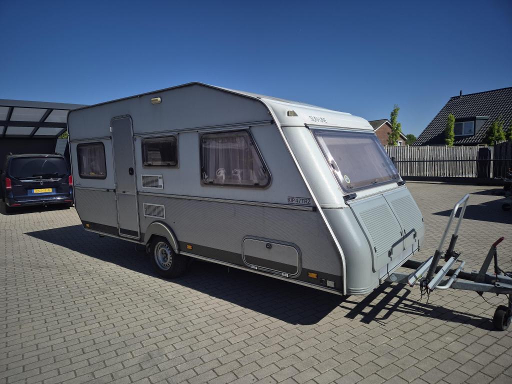 Kip Sun-Line 47 TRZ + Voortent + Fietsendrager VERKOCHT!, Schokbreker, Overige typen, Standaardzit, Kip