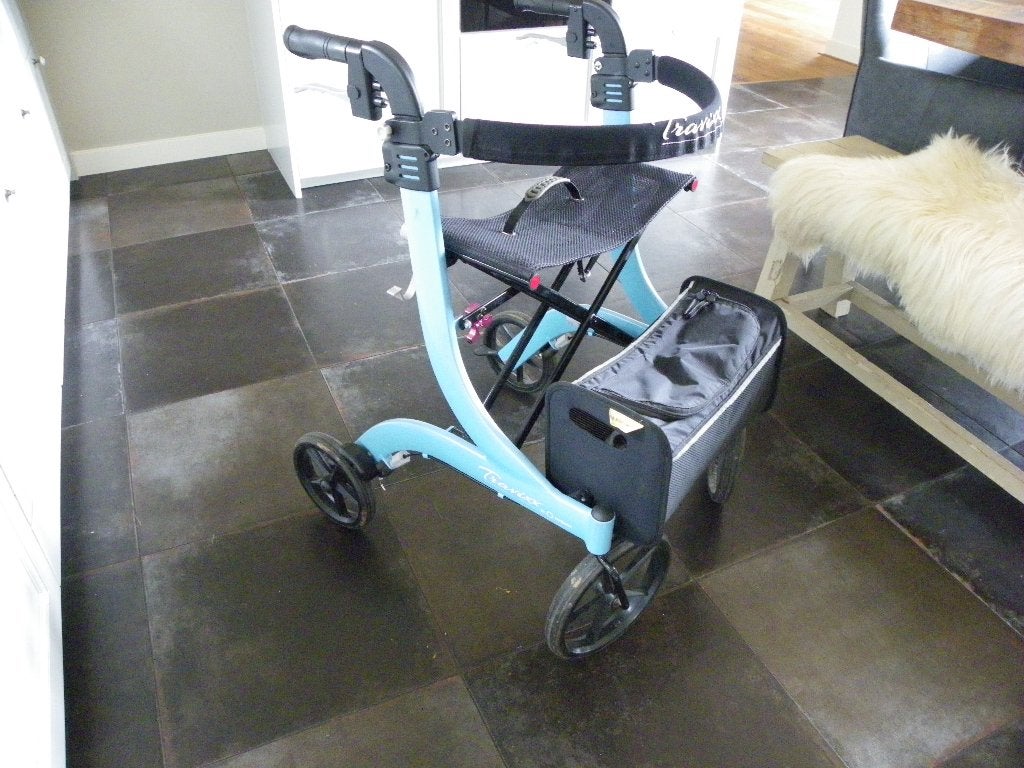 Travixx M rollator - blauw, Diversen, Ophalen of Verzenden, Zo goed als nieuw