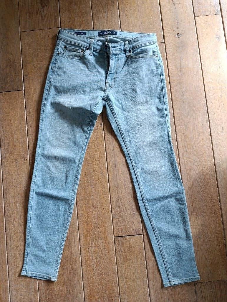 Jeans, spijkerbroek maat 32, Hollister, Blauw, W32 (confectie 46) of kleiner, Ophalen of Verzenden, Gedragen