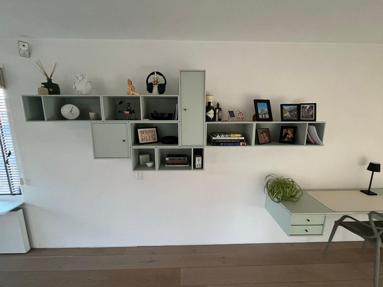 Montana Modulaire Kast en Zwevend Bureau - Kleur Mist 161, Ophalen, Overige materialen, 100 tot 150 cm, Zo goed als nieuw