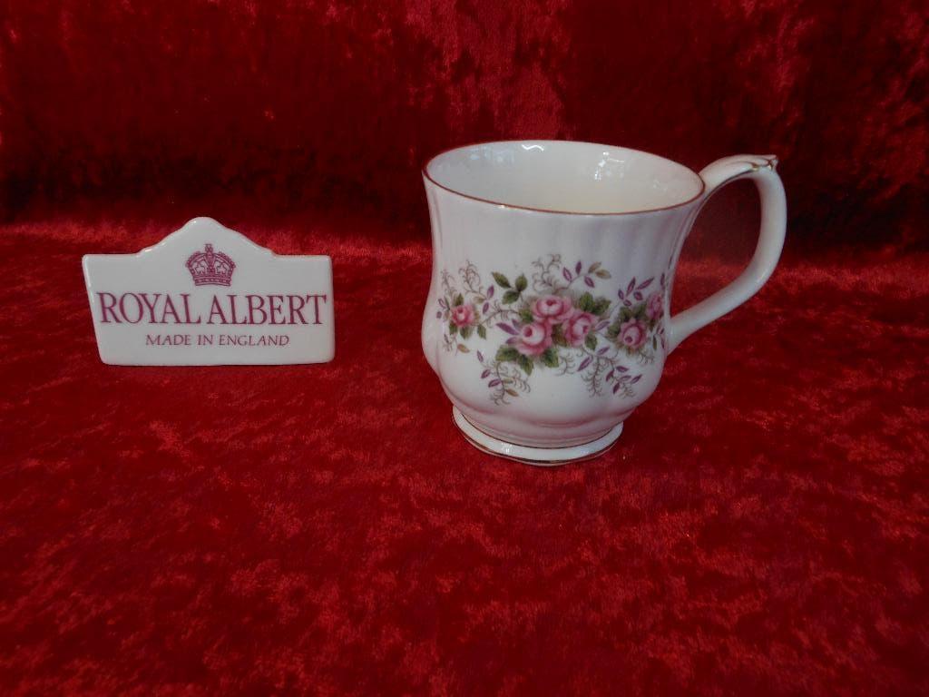 Royal Albert Lavender Rose mok, Verzamelen, Ophalen of Verzenden, Zo goed als nieuw, Porselein, Kop en/of schotel