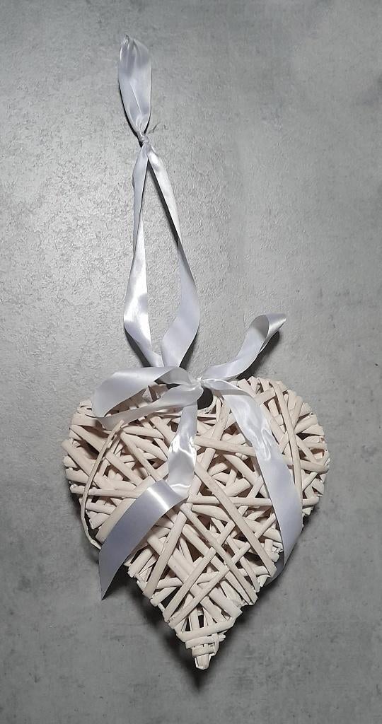 NIEUW decoratie HART met wit satijnen strik en lint, Ophalen of Verzenden, Nieuw