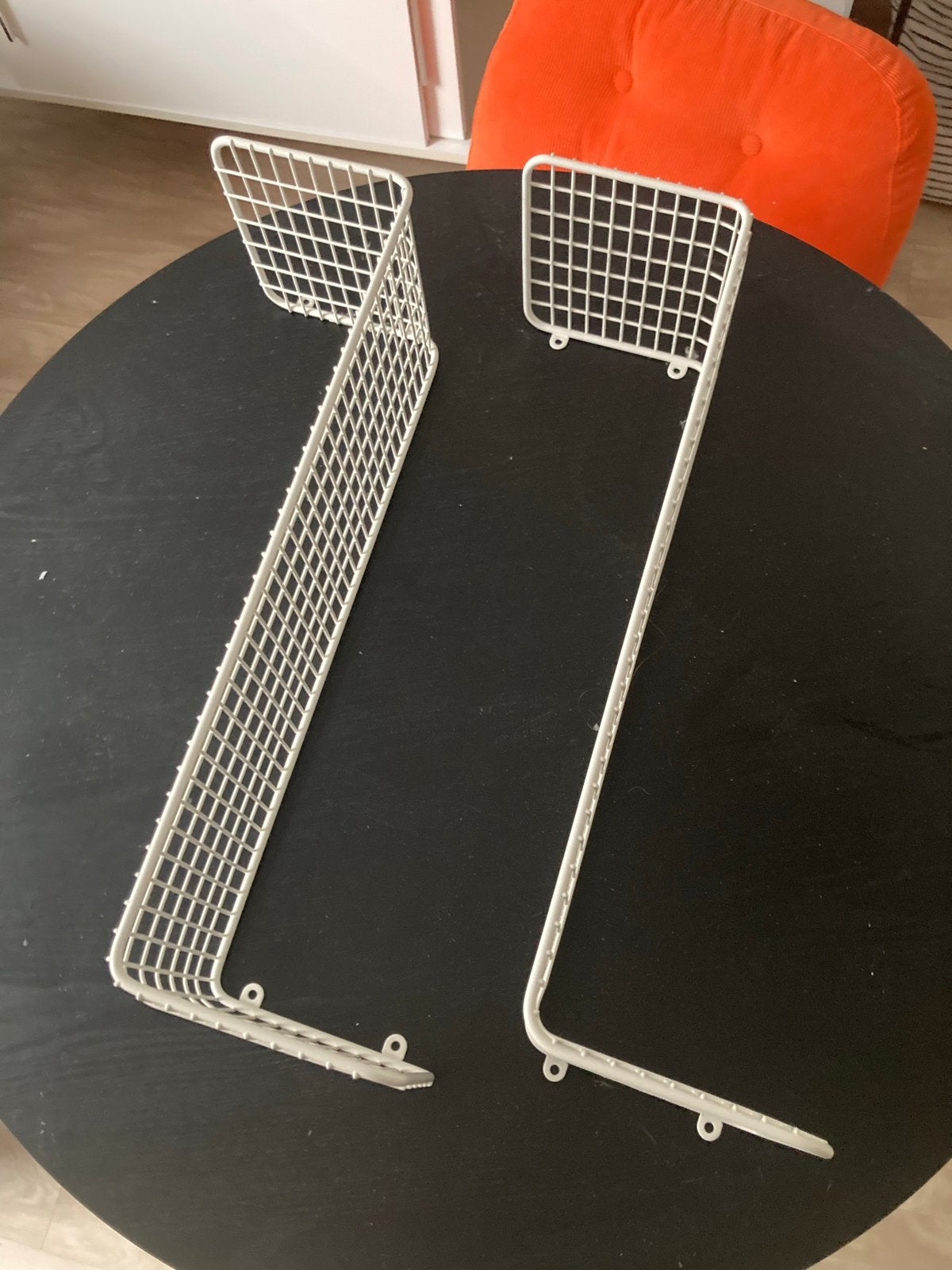 IKEA wandrek, wit metaal (2 stuks), Ophalen, Gebruikt