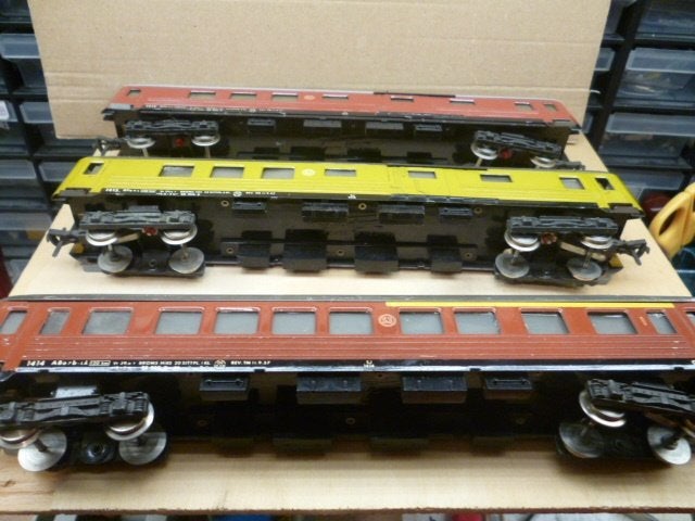 Fleischmann   Zweedse wagon,s  3 stuks, Gebruikt, Gelijkstroom, Fleischmann, Wagon