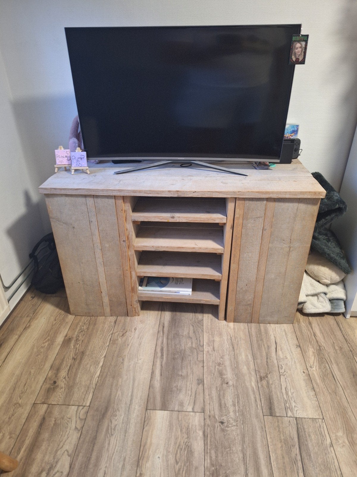 Steigerhout TV-kast met uitschuifbare planksectie, Ophalen, Gebruikt, 100 tot 150 cm, Minder dan 100 cm