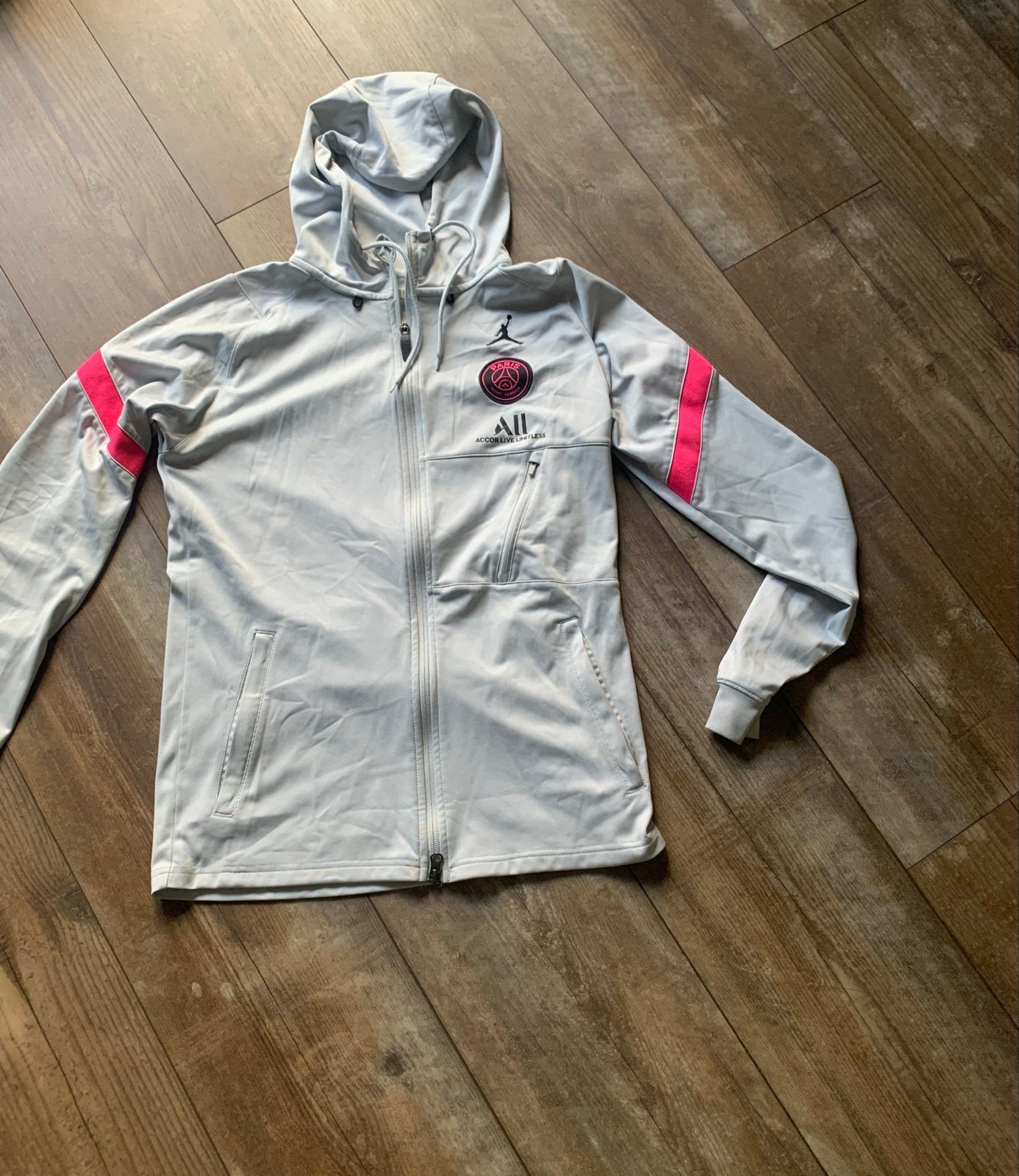 Nike Jordan x PSG  vest - Zo goed als nieuw, Ophalen of Verzenden, Zo goed als nieuw, Jongen of Meisje, Trui of Vest