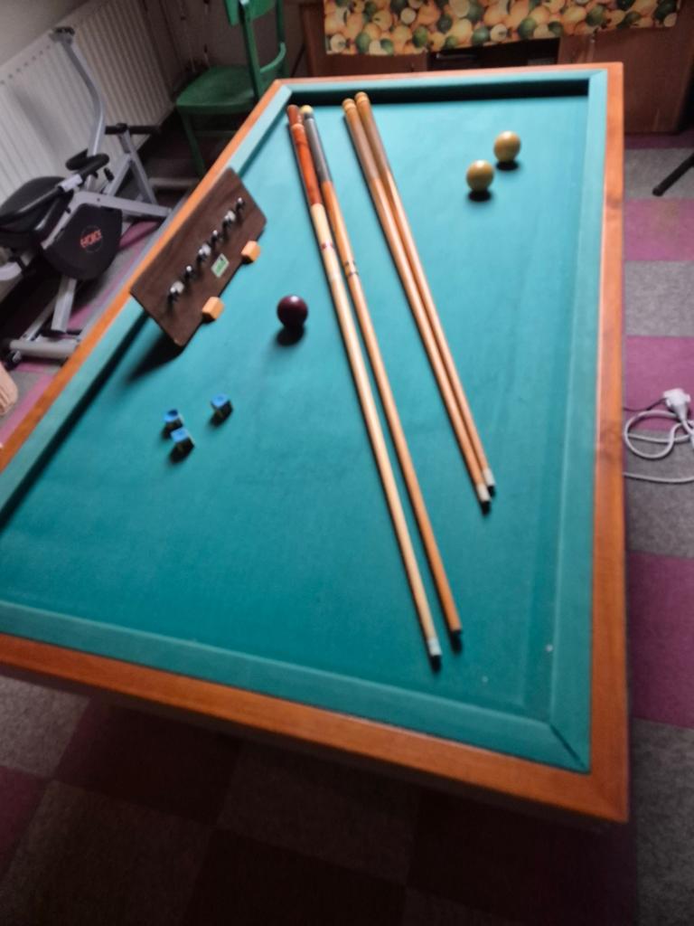 Mooie biljarttafel 74 x 154 cm met accessoires, Ophalen of Verzenden, Gebruikt, Biljarttafel