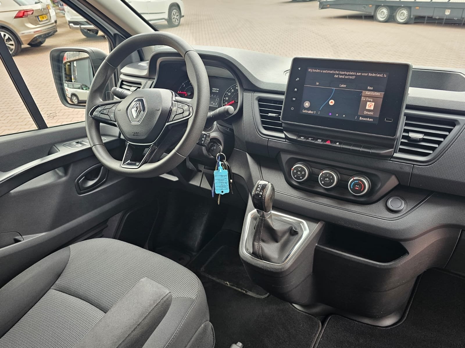 Renault Trafic 2.0 dCi 150PK T29 L1H1 Comfort | Automaat | L, Auto's, Stof, Gebruikt, Euro 6, 4 cilinders