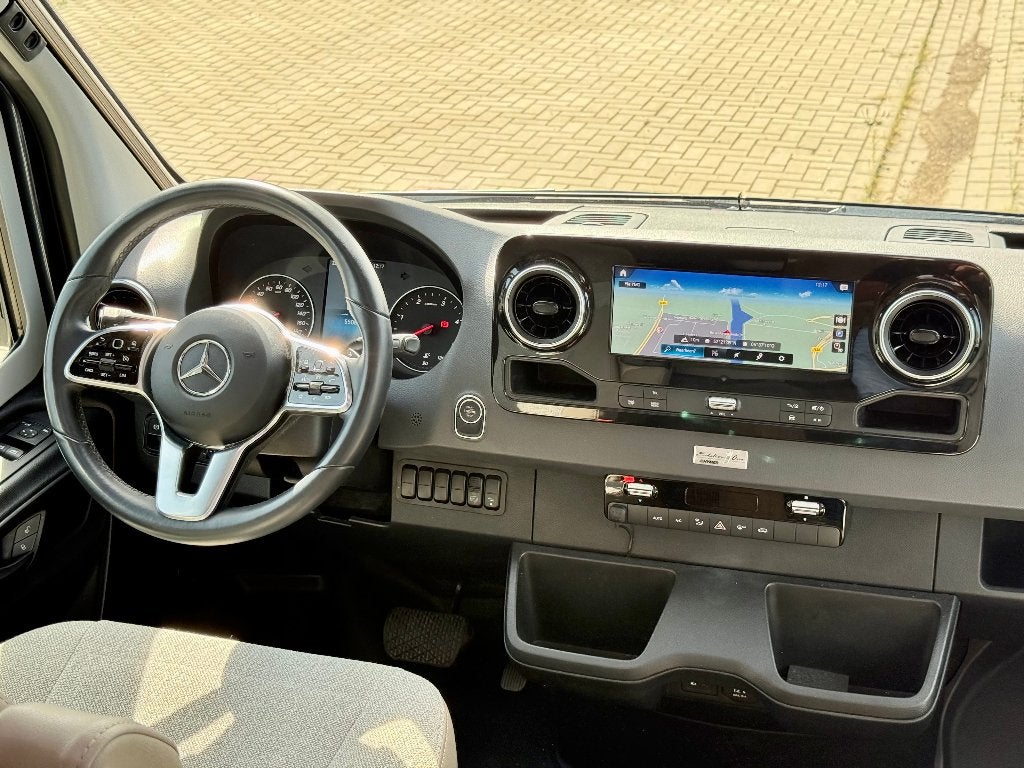 Foto 17 van Hymer ML-T 580 Mercedes Sprinter automaat met enkele bedden