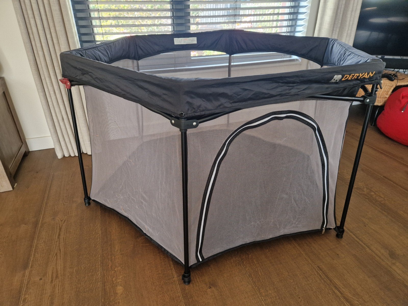 Opvouwbare Deryan campingbox, Ophalen, Zo goed als nieuw, Overige vormen