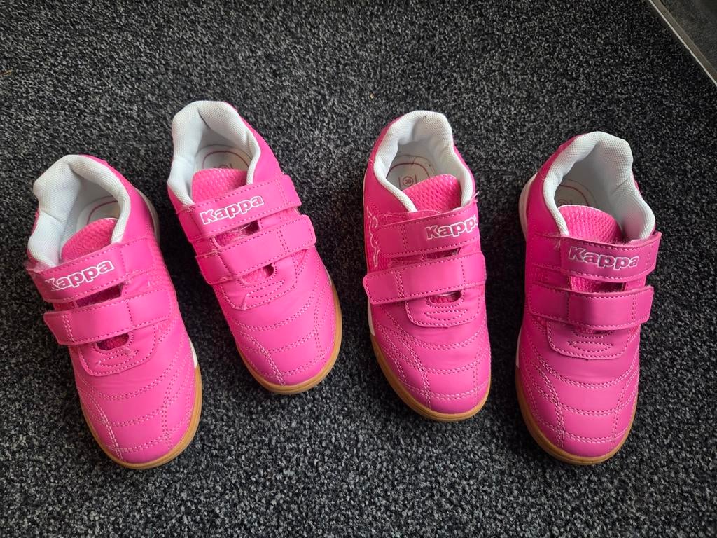 Twee Kappa Roze Gymschoenen Maat 30 - Comfortabel & Stijlvol, Kinderen en Baby's, Tweelingen en Meerlingen, Ophalen, Zo goed als nieuw