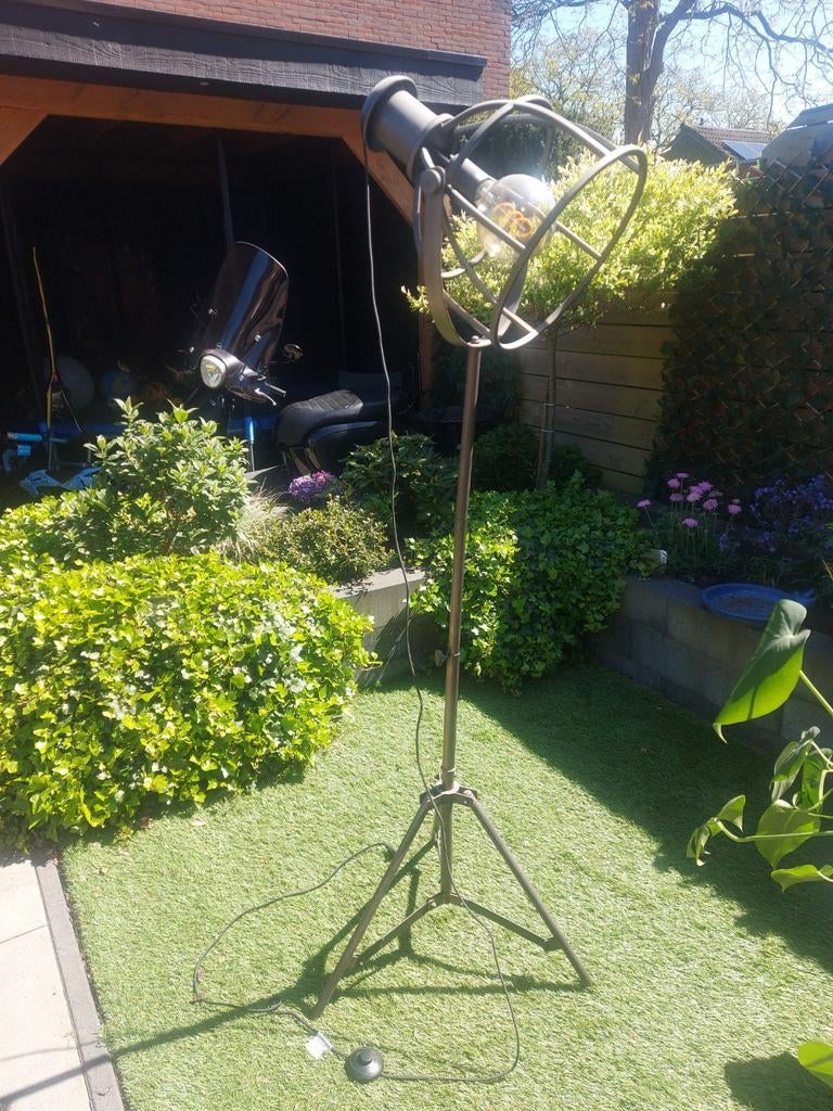 Industriële Vloerlamp met Edison Lamp - Stoer Design, Gebruikt, Ophalen of Verzenden, 150 tot 200 cm, Industrieel, Vintage